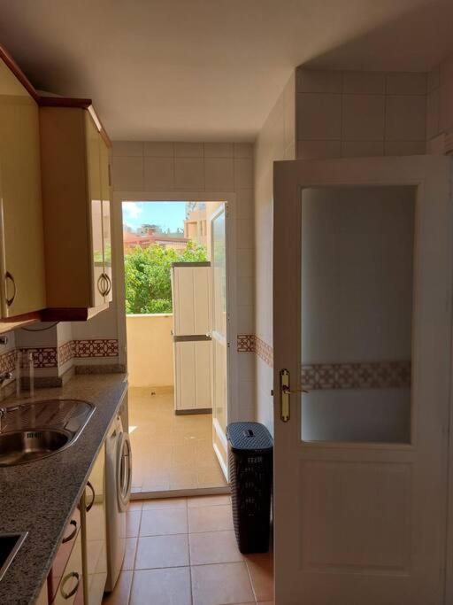 Apartamento Con Vistas Al Mar. سالوبرينيا المظهر الخارجي الصورة